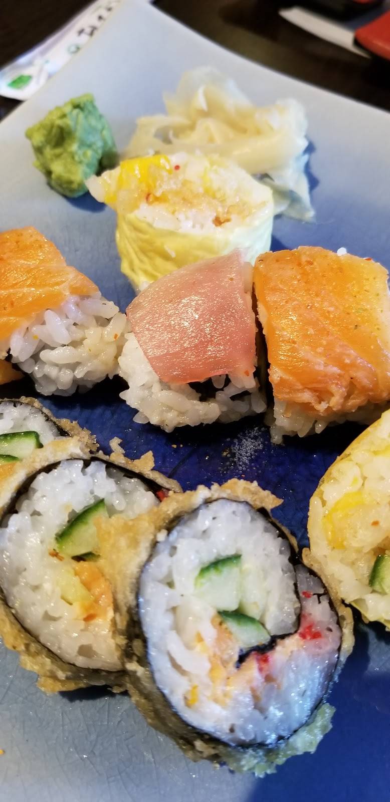 Banzai Sushi Bar | restaurant | 2594 Boulevard Louis-XIV, Québec, QC G1C 1C2, Canada | 4186630888 OR +1 418-663-0888