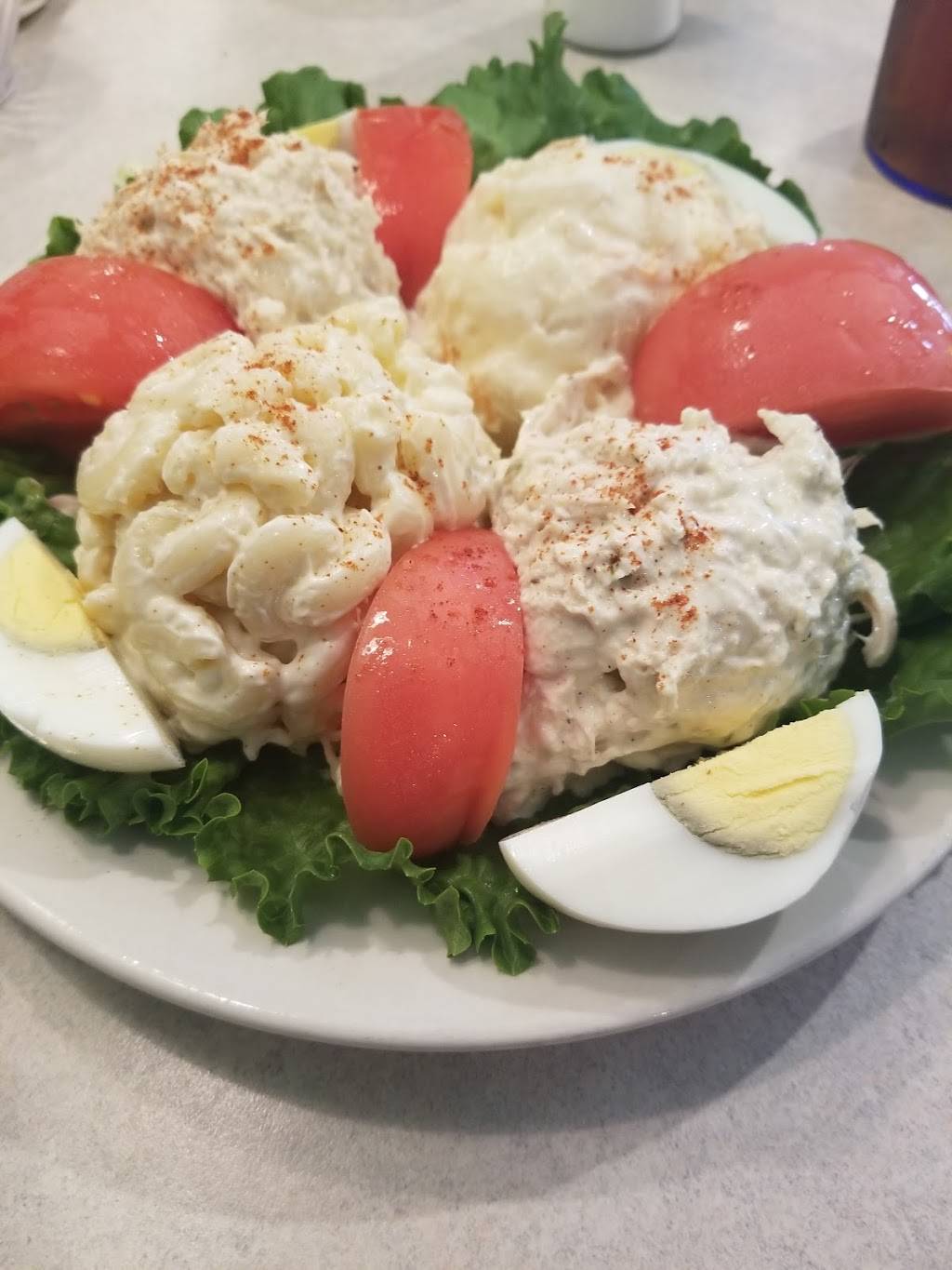 Merks Place | restaurant | 2106 W 3rd St, Farmville, VA 23901, USA | 4343924746 OR +1 434-392-4746