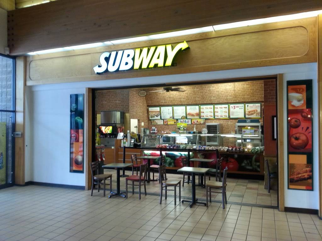 Subway | meal takeaway | 4968 NY-23, Oneonta, NY 13820, USA | 6074415345 OR +1 607-441-5345