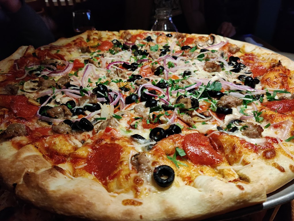 Creekside Pizza Bistro | restaurant | 92 1/2 N Main St, Ashland, OR 97520, USA | 5414824131 OR +1 541-482-4131