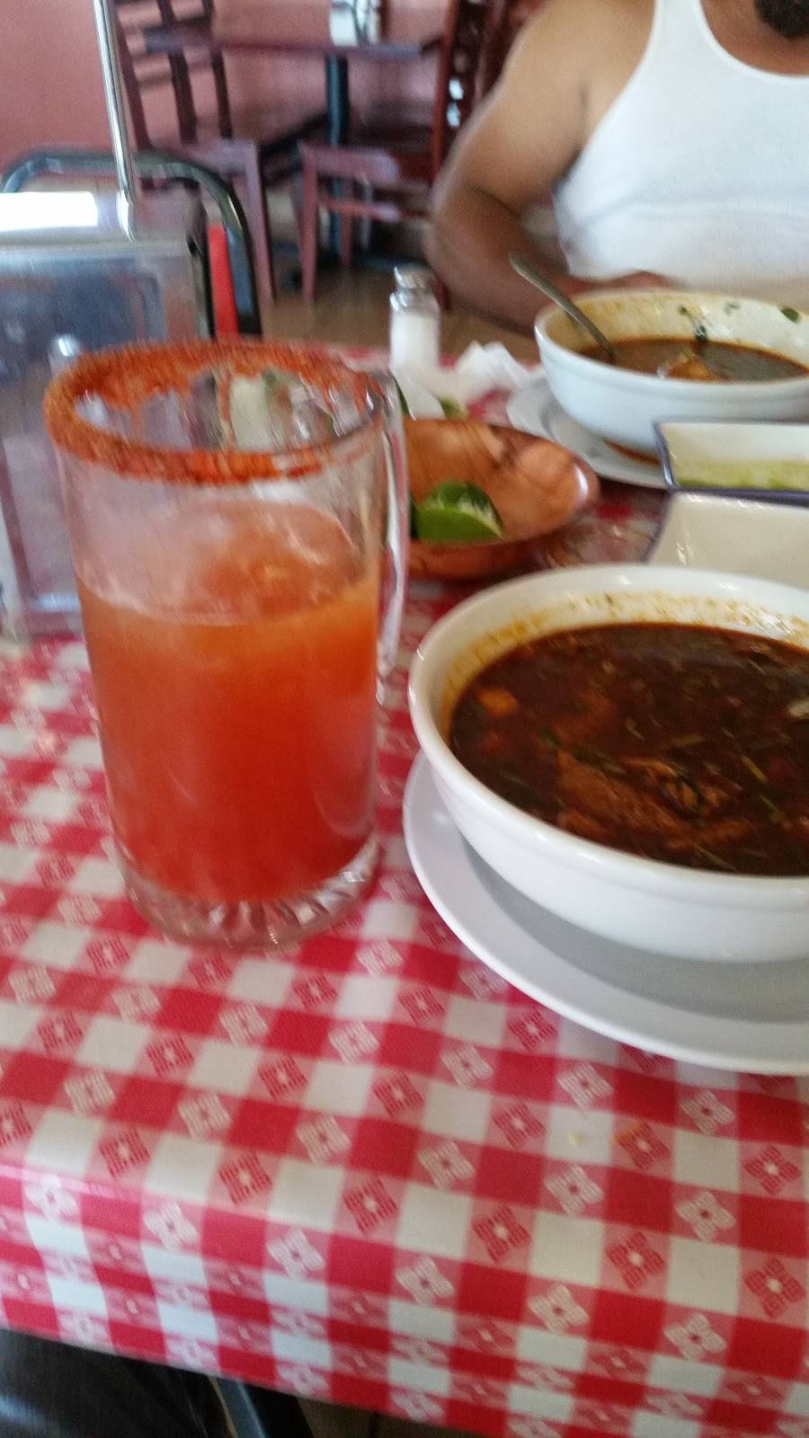 La Fiesta Restaurant | restaurant | 1410 Sebastopol Rd, Santa Rosa, CA 95407, USA | 7075951119 OR +1 707-595-1119