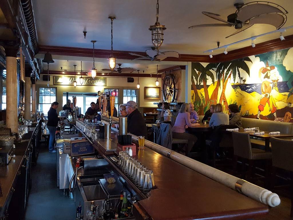 Captain Kidd Restaurant and Bar | restaurant | 77 Water St, Woods Hole, MA 02543, USA | 5085488563 OR +1 508-548-8563