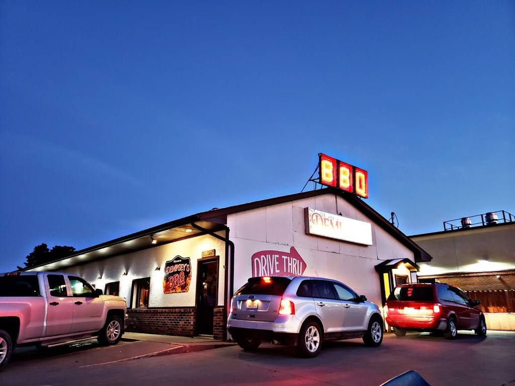 Dempseys BBQ | restaurant | 103 2nd St, Concordia, MO 64020, USA | 6604637232 OR +1 660-463-7232