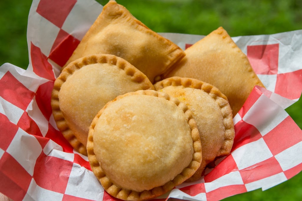 Estacion Zuliana Kissimmee | restaurant | 2615 N Orange Blossom Trail, Kissimmee, FL 34744, USA | 4078185836 OR +1 407-818-5836