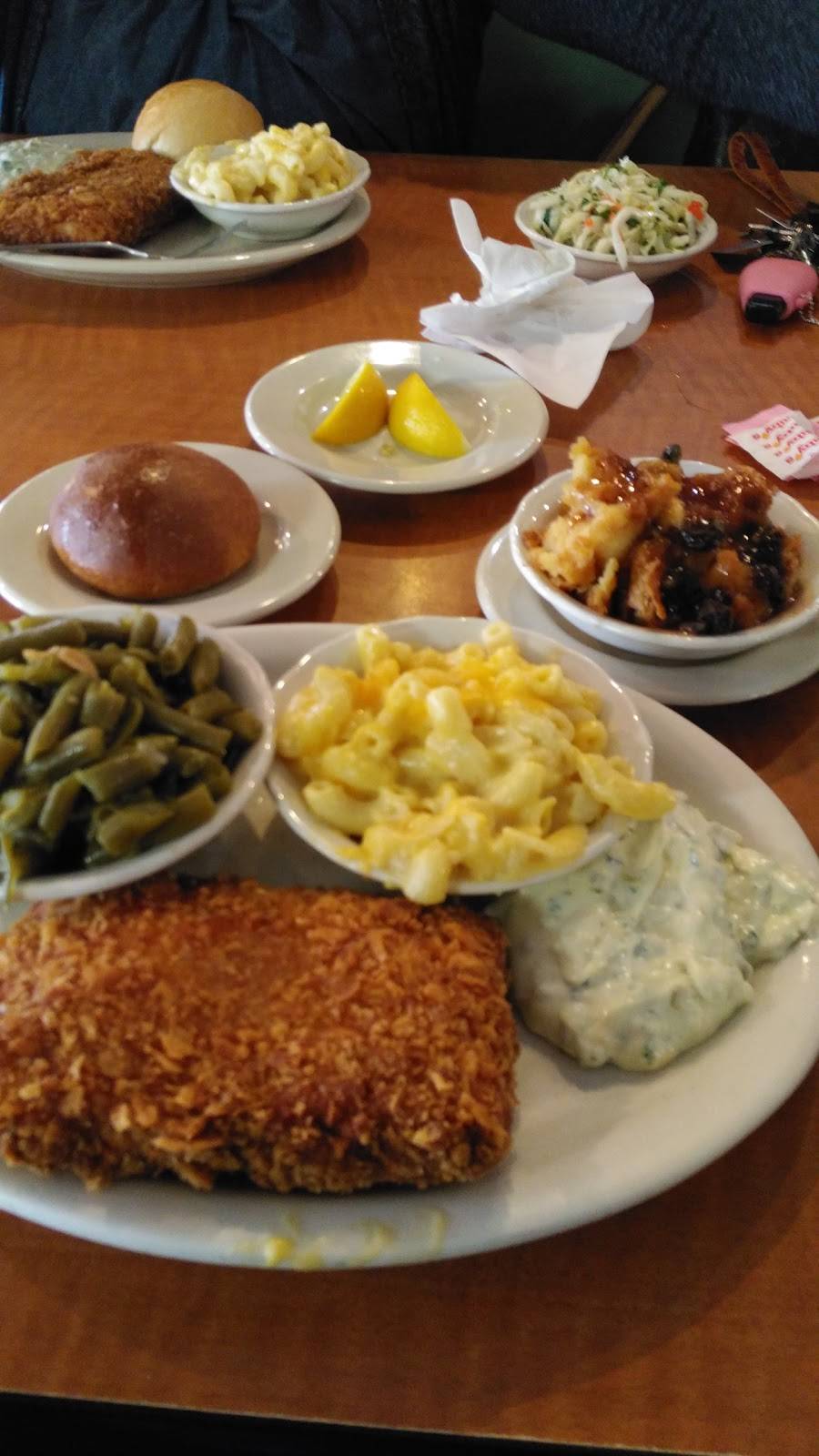 Lubys | restaurant | 12121 Westheimer Rd, Houston, TX 77077, USA | 2815314707 OR +1 281-531-4707