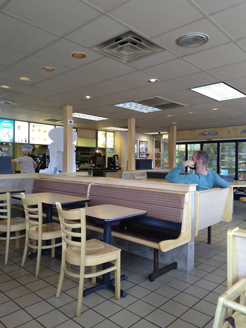 Dairy Queen Grill & Chill | restaurant | 715 Portage Trail, Cuyahoga Falls, OH 44221, USA | 3309280246 OR +1 330-928-0246