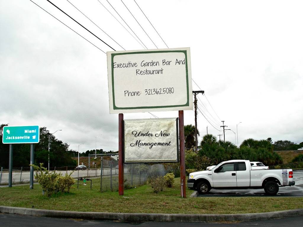 Executive Garden Bar and Restaurant | restaurant | 3490 Garden St, Titusville, FL 32796, USA | 3213625080 OR +1 321-362-5080