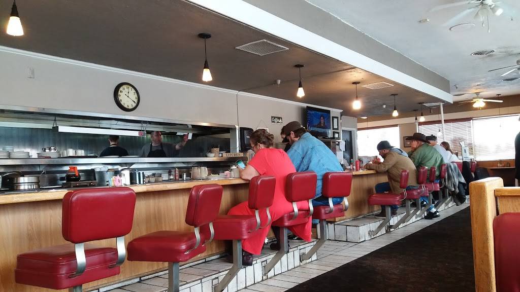 Waffle Shop | restaurant | 2107 Feather River Blvd, Oroville, CA 95965, USA | 5305328888 OR +1 530-532-8888