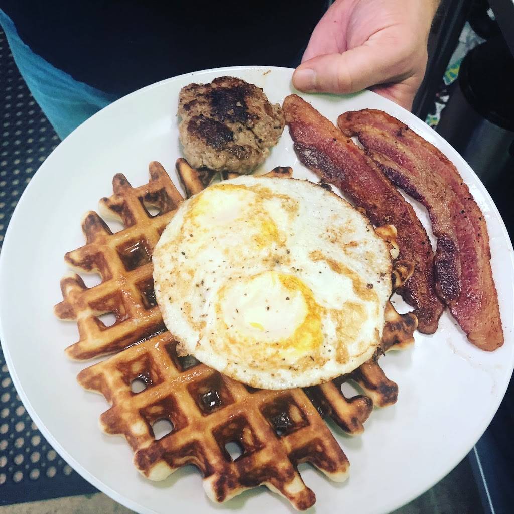 The Downtowner | restaurant | 40 N Sutter St, Stockton, CA 95202, USA | 2099109714 OR +1 209-910-9714