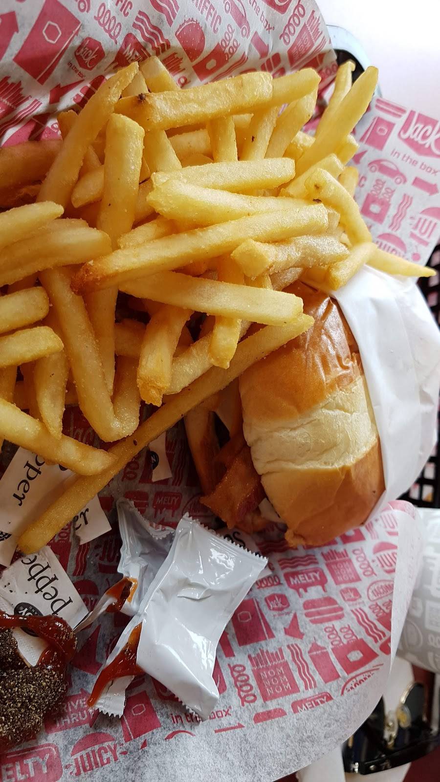 Jack in the Box | restaurant | 110 N Arney Rd, Woodburn, OR 97071, USA | 5039813338 OR +1 503-981-3338