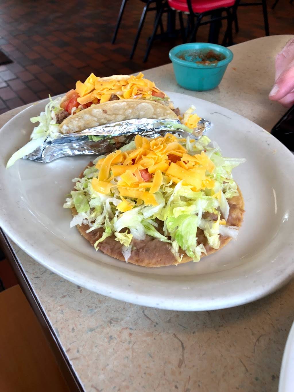 Bennys Tacos | restaurant | 1439 Roosevelt Ave, San Antonio, TX 78210, USA | 2105338646 OR +1 210-533-8646