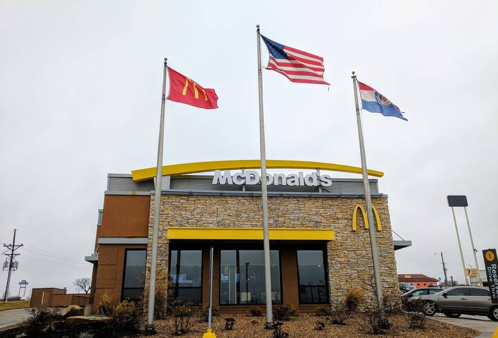McDonalds | cafe | 101 NW 4th St, Concordia, MO 64020, USA | 6604632921 OR +1 660-463-2921