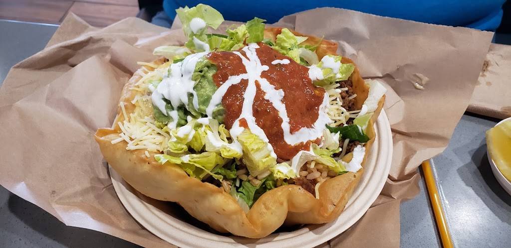 QDOBA Mexican Eats | restaurant | 7191 SE 29th St, Midwest City, OK 73110, USA | 4054555151 OR +1 405-455-5151