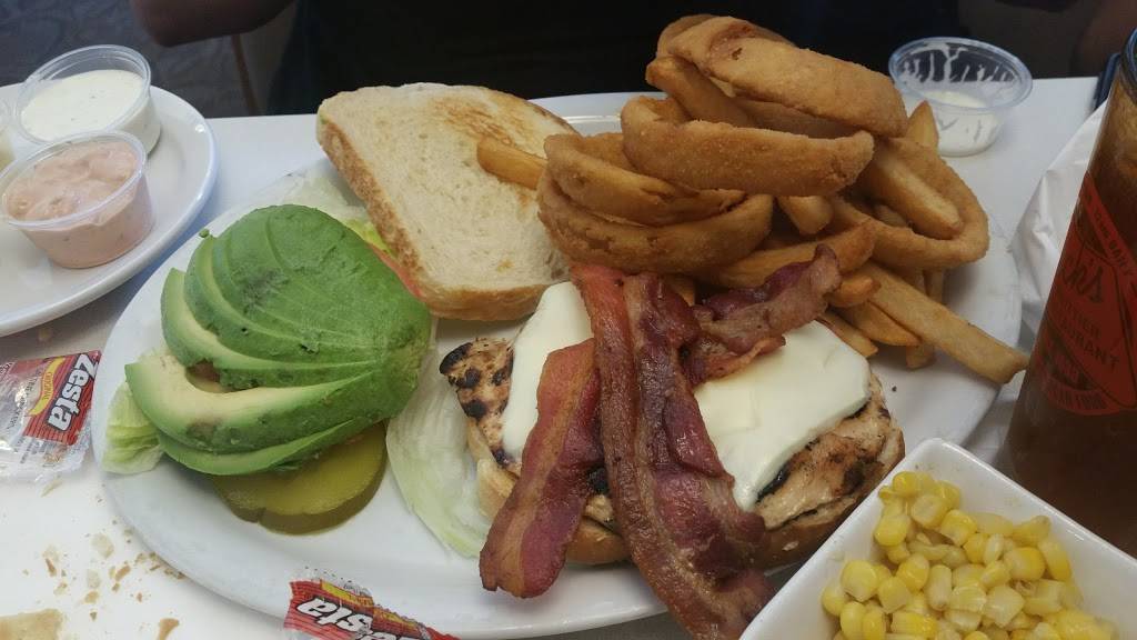 Jacks Whittier Restaurant | restaurant | 13221 Whittier Blvd, Whittier, CA 90602, USA | 5626938713 OR +1 562-693-8713