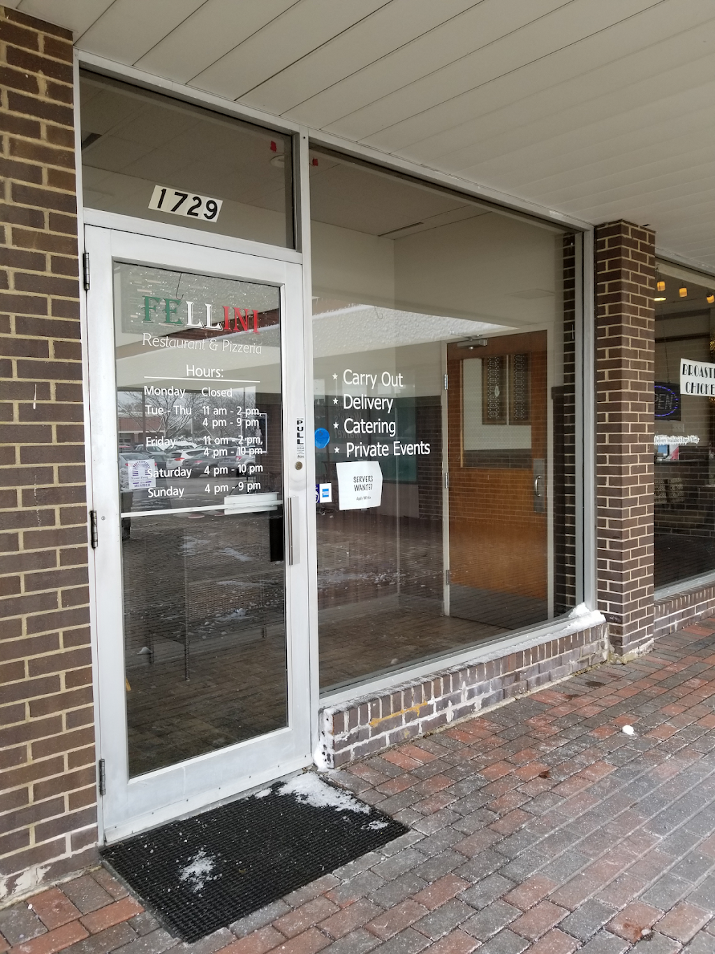 Fellini Restaurant & Pizzeria | restaurant | 1729 W Golf Rd, Mt Prospect, IL 60056, USA | 8475938181 OR +1 847-593-8181