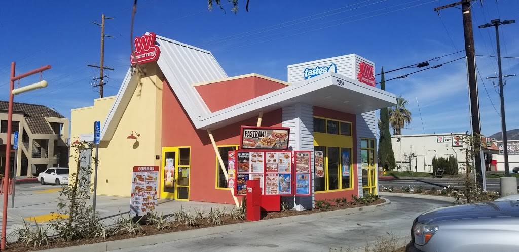 Wienerschnitzel | restaurant | 1504 S San Jacinto Ave, San Jacinto, CA 92583, USA | 9513971038 OR +1 951-397-1038