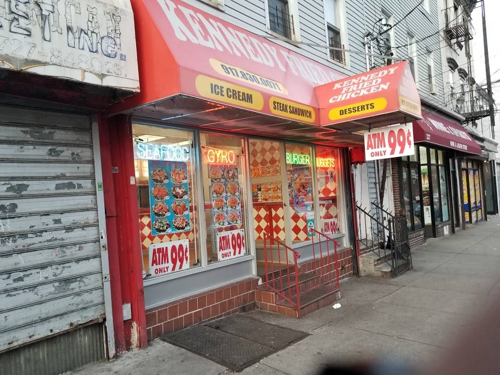Kennedy Fried Chicken | restaurant | 229 Broad St, Staten Island, NY 10304, USA | 9178300071 OR +1 917-830-0071