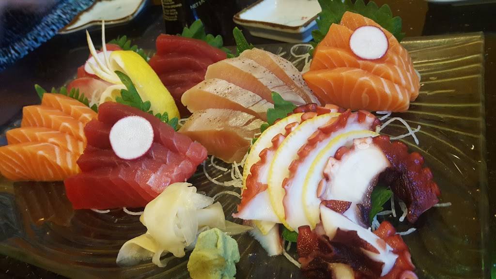 Kampai Sushi & Grill | restaurant | 171 Branham Ln #3, San Jose, CA 95136, USA | 4083659000 OR +1 408-365-9000