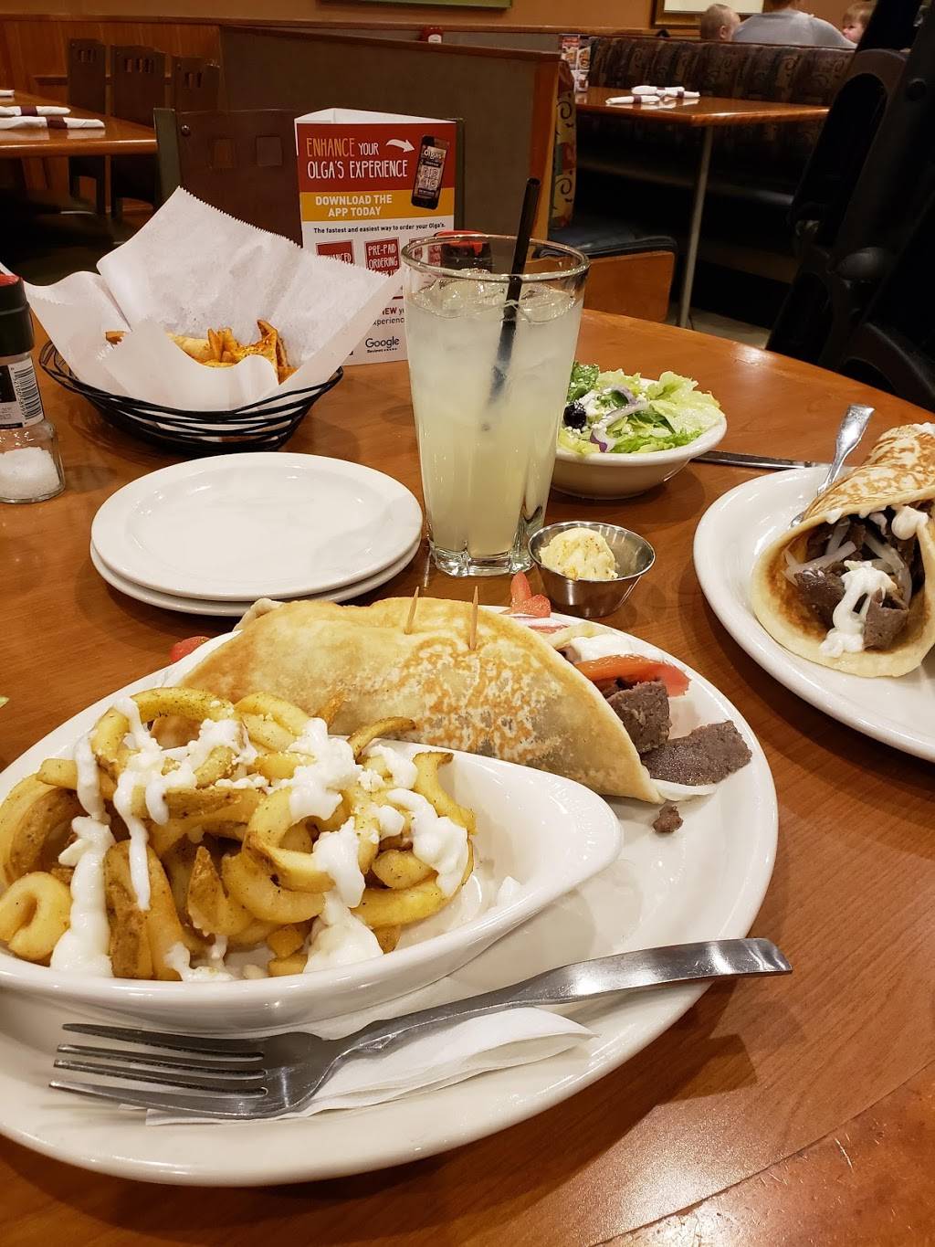 Olgas Kitchen | restaurant | WOODLAND MALL 3169 28th Street Southeast Unit #P103, Kentwood, MI 49512, USA | 6169428020 OR +1 616-942-8020