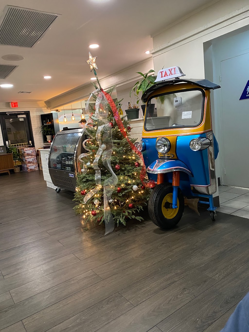 Brown Rice Thai Restaurant | restaurant | 233 Gentle Springs Ln, Diamond Bar, CA 91765, USA | 9093968799 OR +1 909-396-8799