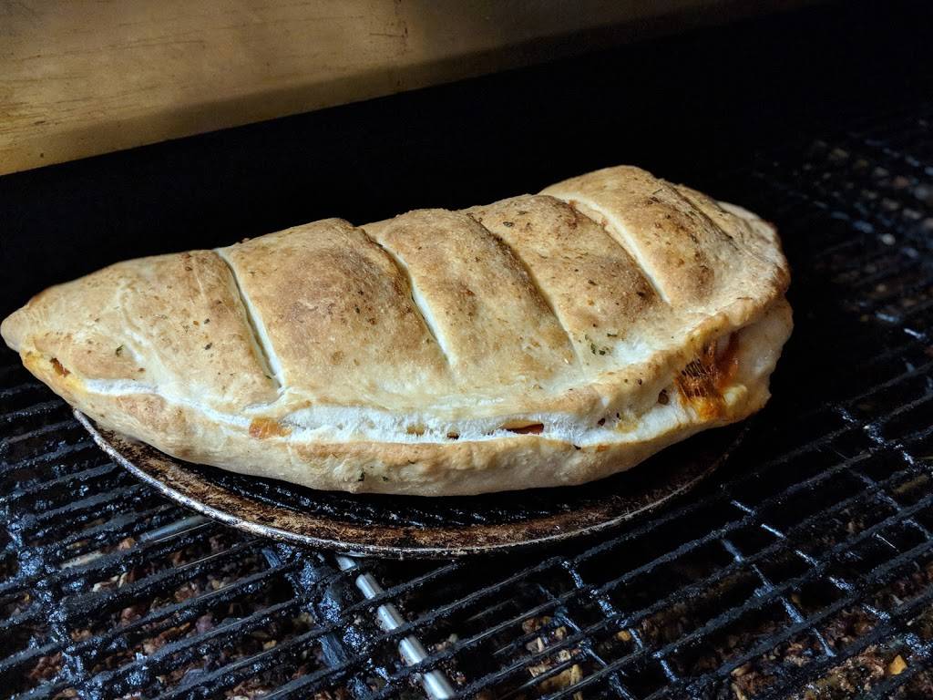 Pizza Dock | restaurant | 92 S Main St, Fredericktown, OH 43019, USA | 7406941555 OR +1 740-694-1555