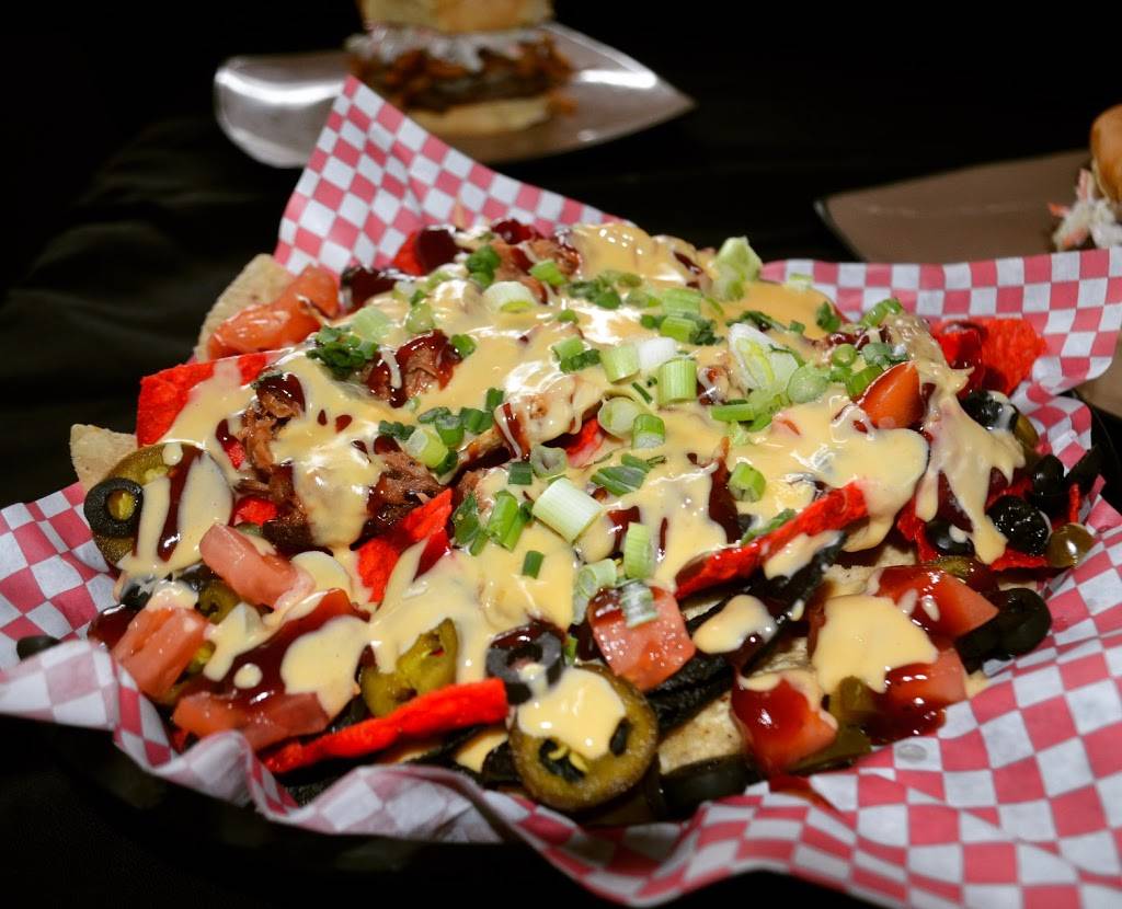 Coaches Burger Bar Boardman | restaurant | 708 Boardman-Canfield Rd, Boardman, OH 44512, USA | 3309532334 OR +1 330-953-2334