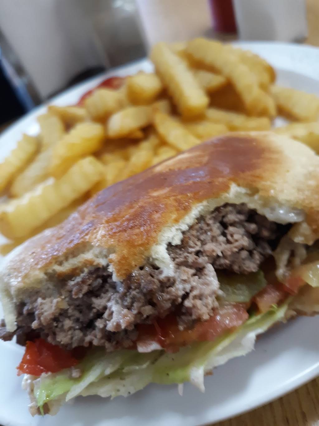 Mullys | restaurant | 695 Lancaster Bypass E, Lancaster, SC 29720, USA | 8032853424 OR +1 803-285-3424