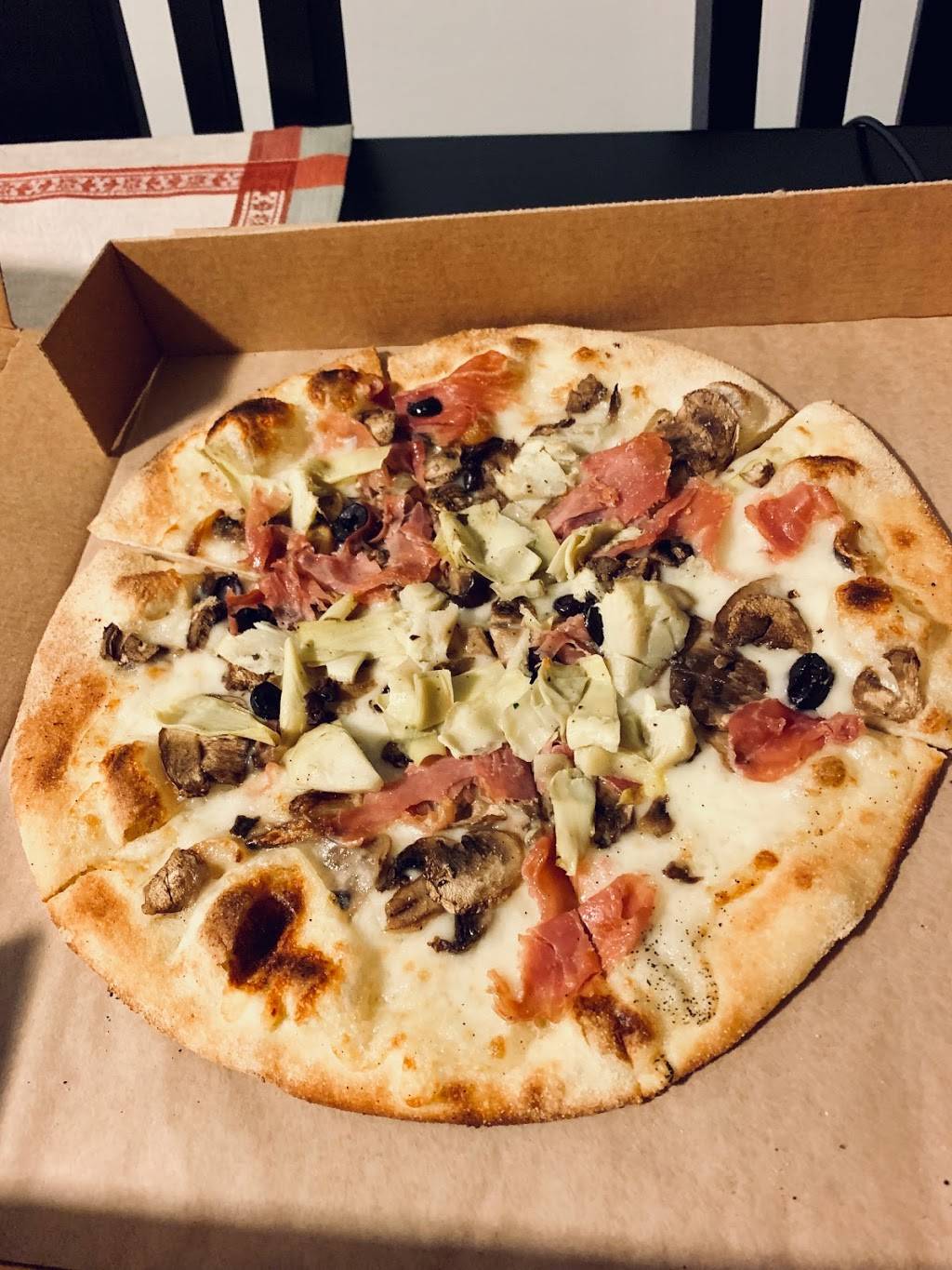 Brixx Wood Fired Pizza - Franklin | restaurant | 1550 W McEwen Dr #10, Franklin, TN 37067, USA | 6157717797 OR +1 615-771-7797