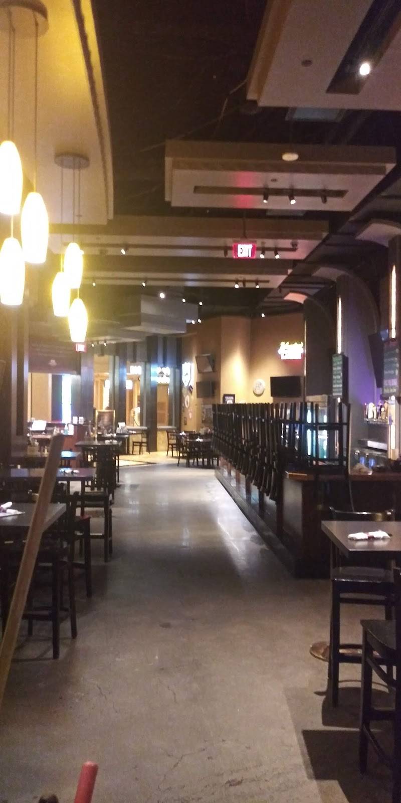 Hops House 99 | restaurant | 777 Hollywood Blvd, Lawrenceburg, IN 47025, USA | 8882746797 OR +1 888-274-6797