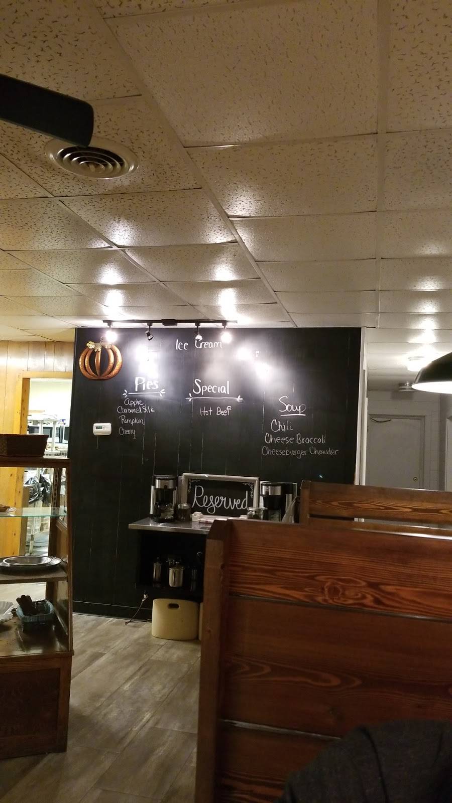 P Js Restaurant | restaurant | 811 7th Ave, Erie, IL 61250, USA | 3096592212 OR +1 309-659-2212