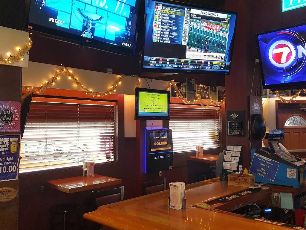 Tonys Pub & Grill | restaurant | 196 Franklin St, Lynn, MA 01904, USA | 7815995522 OR +1 781-599-5522
