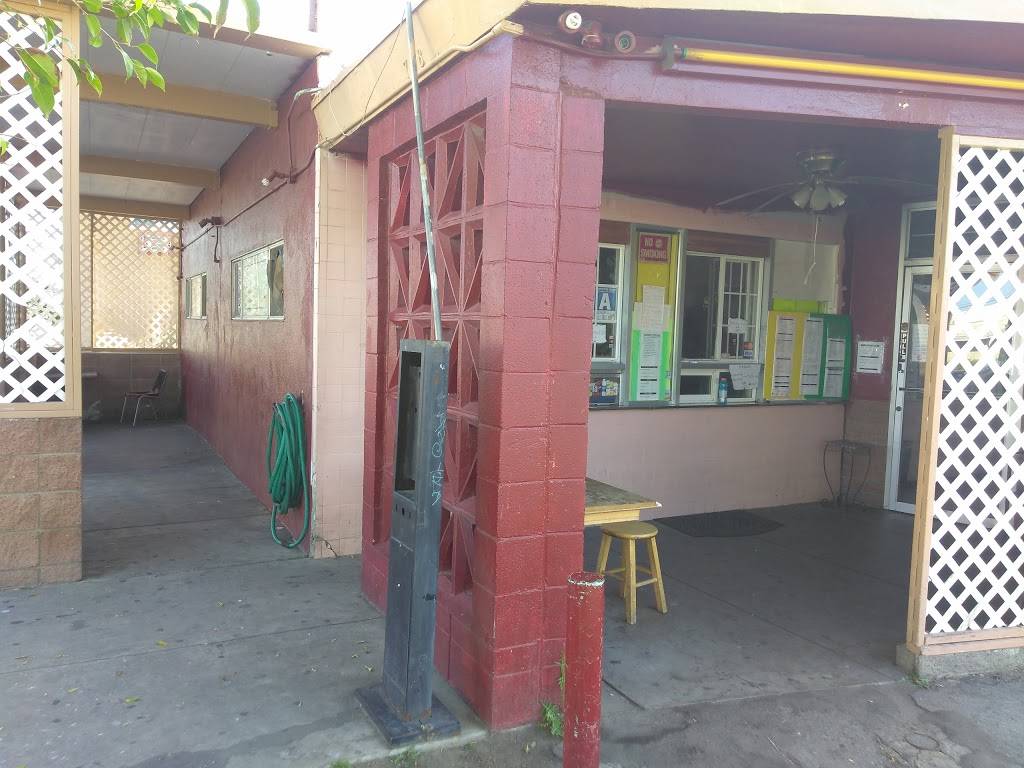 Frosty Freeze | restaurant | 708 6th St, Taft, CA 93268, USA | 6617631278 OR +1 661-763-1278