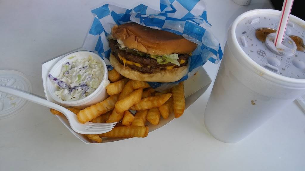 Zesto Drive-In | restaurant | 3239 Forest Dr, Columbia, SC 29204, USA | 8037824454 OR +1 803-782-4454