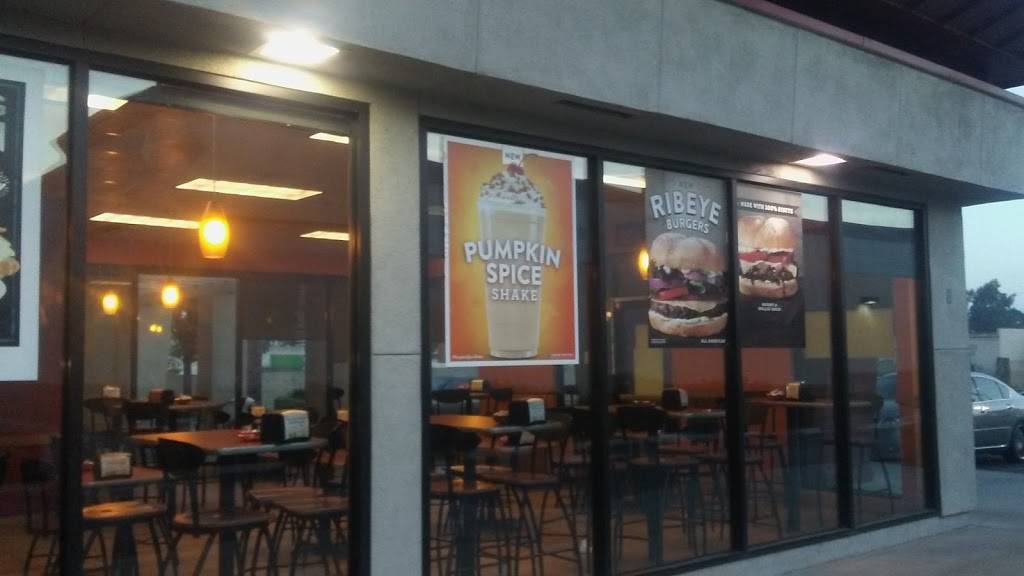 Jack in the Box | restaurant | 4565 Holt Blvd, Montclair, CA 91763, USA | 9094471214 OR +1 909-447-1214