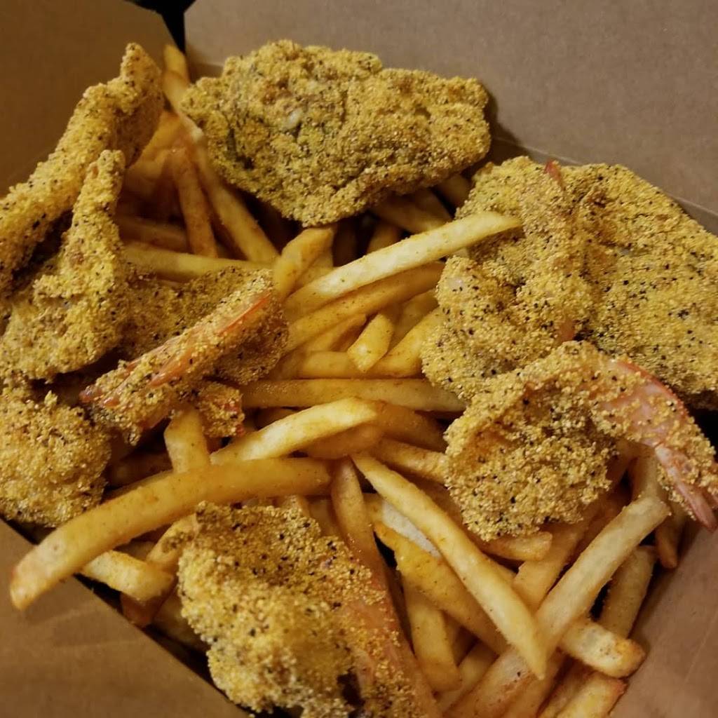 Hang Ten Boiler | restaurant | 2315 Santa Clara Ave, Alameda, CA 94501, USA | 5102638688 OR +1 510-263-8688