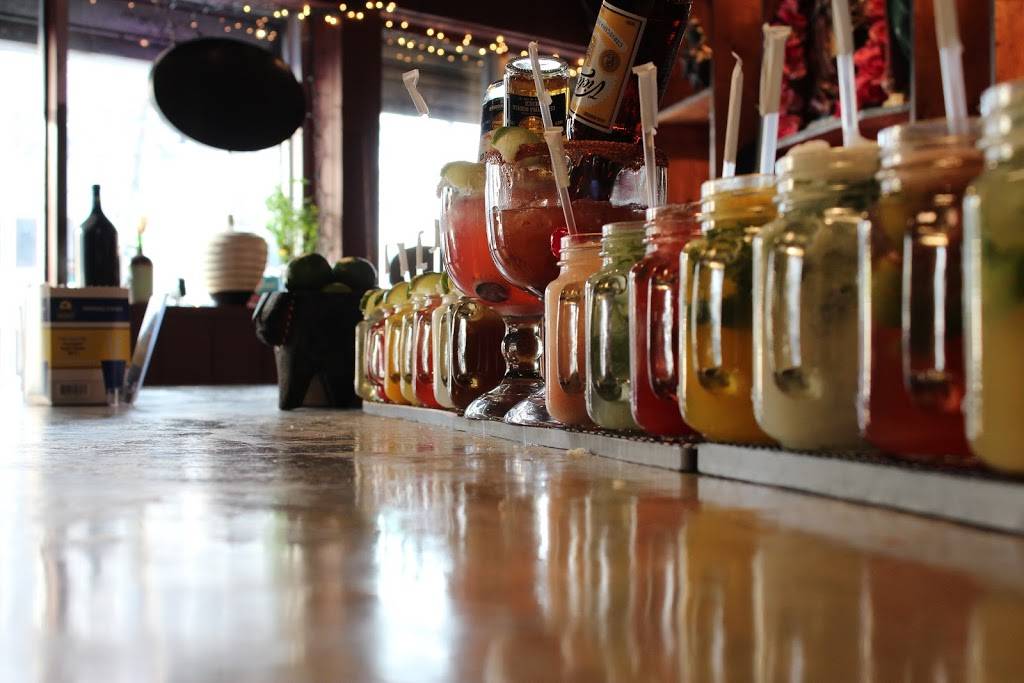 Adelitas Bar & Grill | restaurant | 221-03 Jamaica Ave, Jamaica, NY 11428, USA | 7184134733 OR +1 718-413-4733