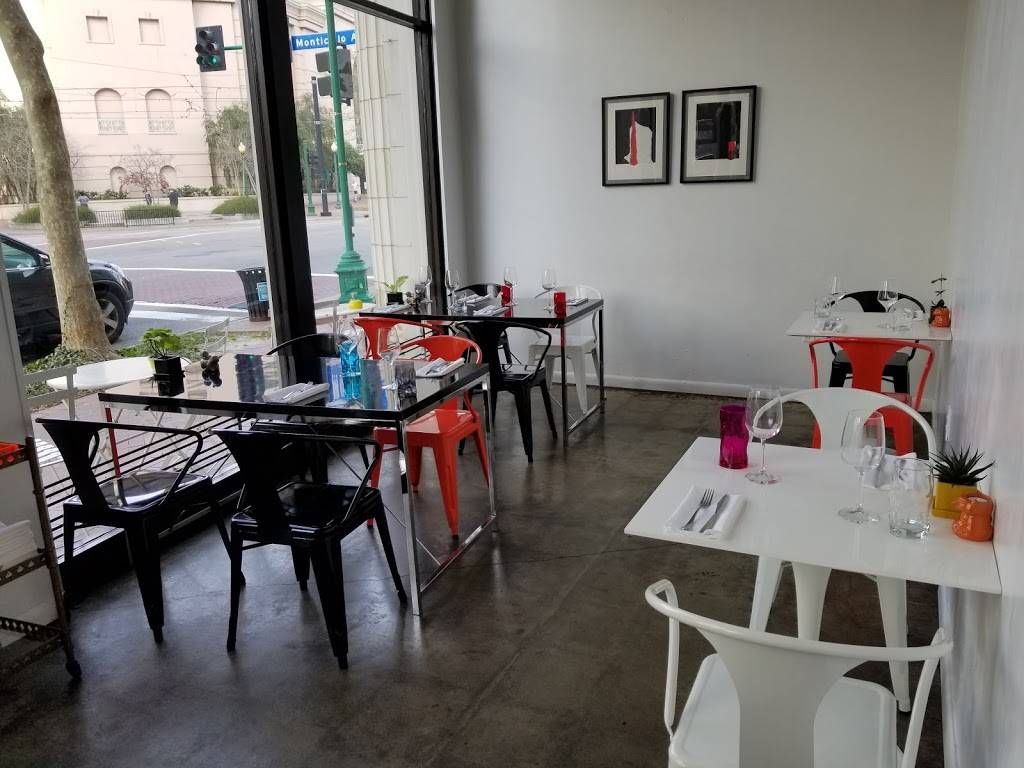 Chartreuse Bistro | restaurant | 205 E City Hall Ave, Norfolk, VA 23510, USA | 7579652137 OR +1 757-965-2137