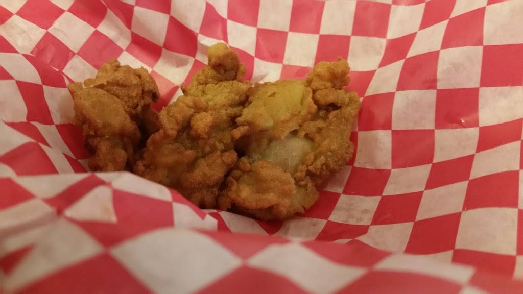 The Old FarmHouse Buffet | restaurant | 8018 US-52 N, Wadesboro, NC 28170, USA | 7048268563 OR +1 704-826-8563