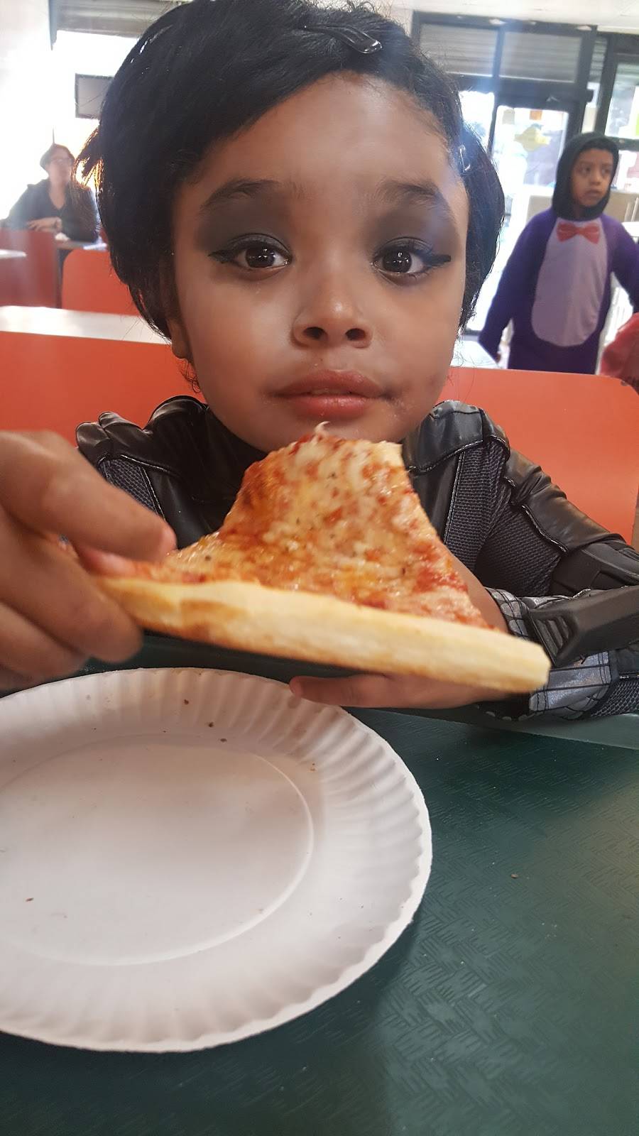 Joes Pizzeria | restaurant | 1121 Liberty Ave, Brooklyn, NY 11208, USA | 7182357373 OR +1 718-235-7373