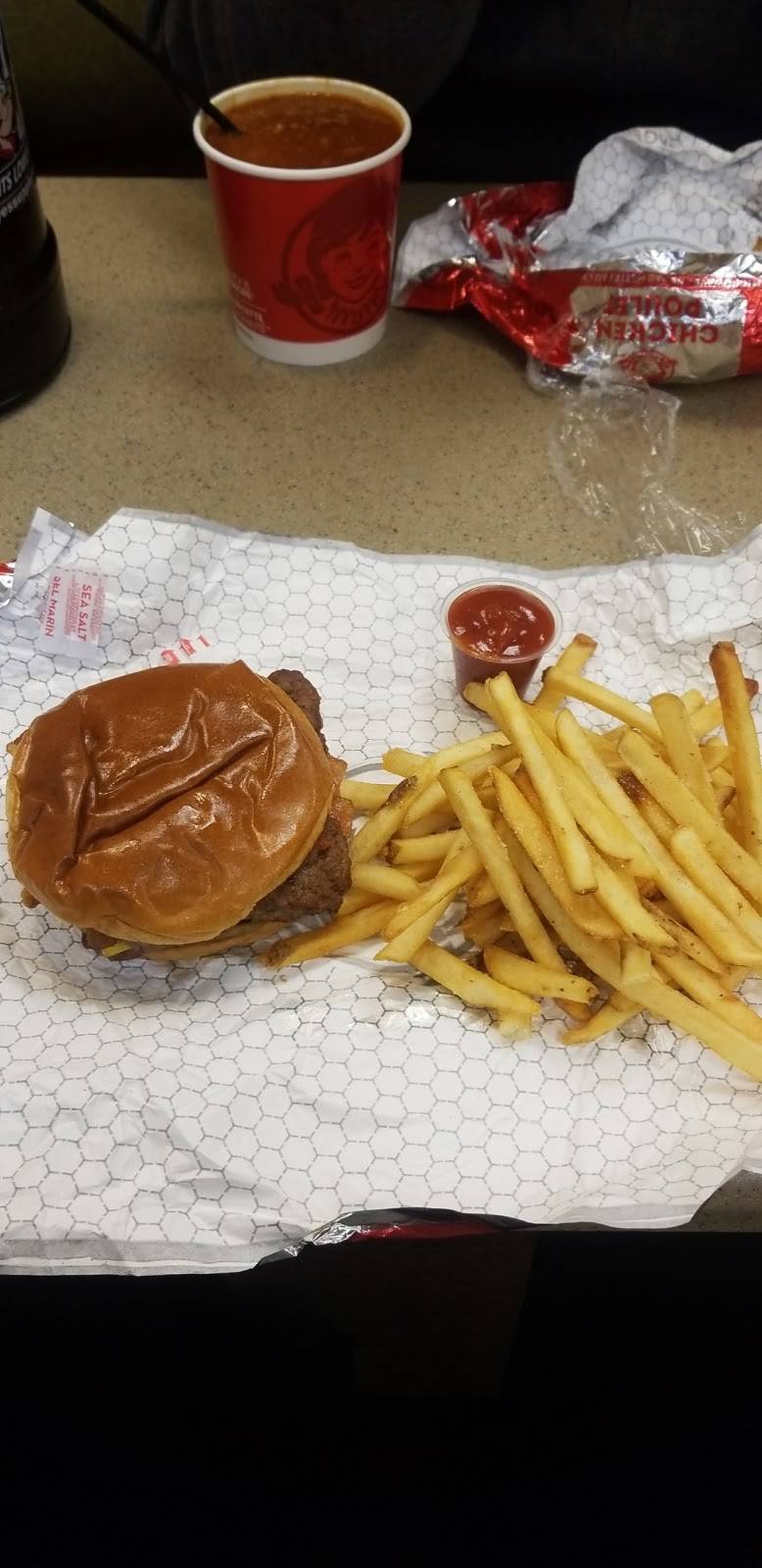 Wendys | restaurant | 350 N Front St, Belleville, ON K8P 3C7, Canada | 6139679636 OR +1 613-967-9636