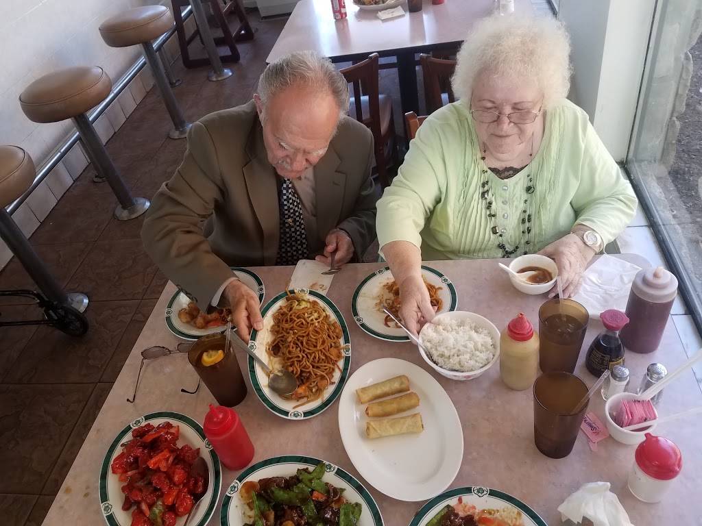 Magic Wok | restaurant | 15080 Lakeshore Dr, Clearlake, CA 95422, USA | 7079952272 OR +1 707-995-2272