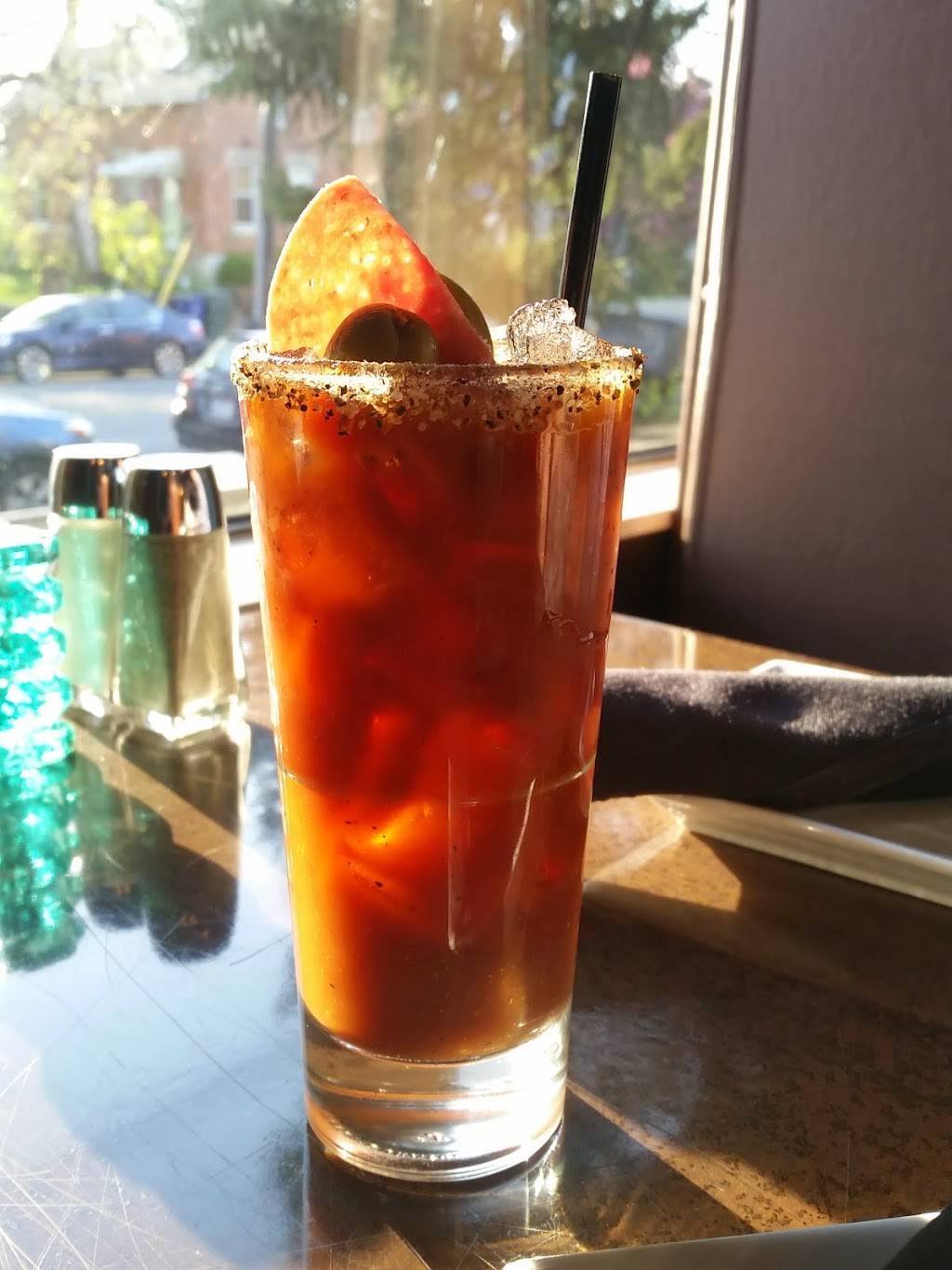 Westies Gastropub | restaurant | 940 S Front St, Columbus, OH 43206, USA | 6146746143 OR +1 614-674-6143