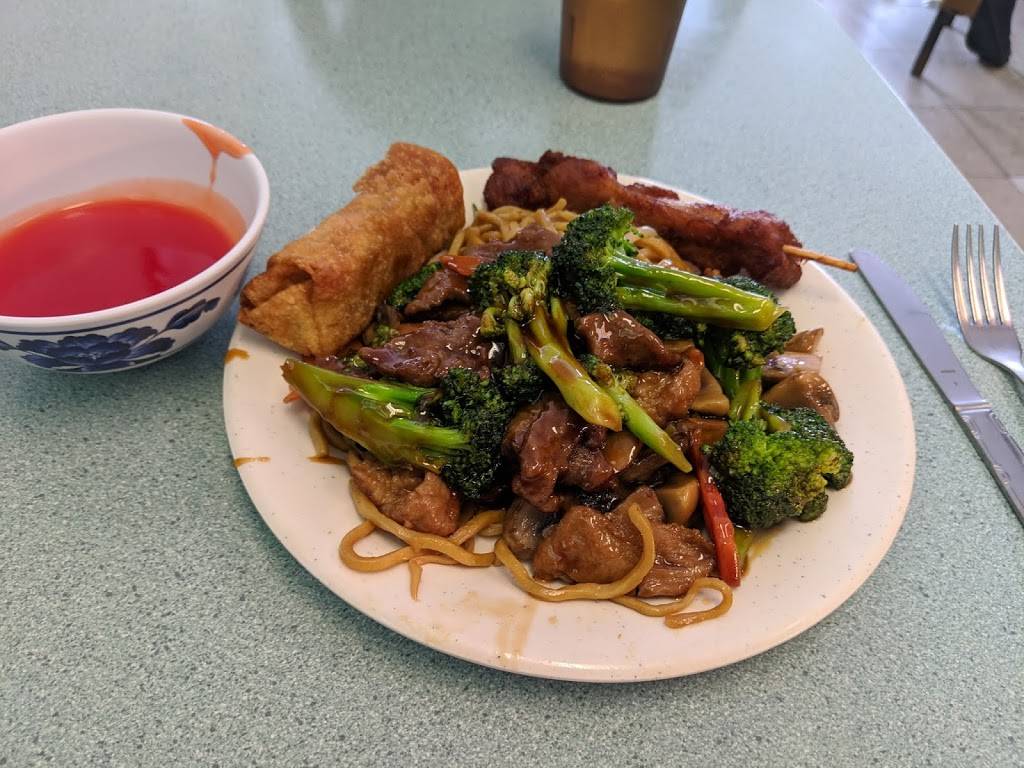 Kings Wok | restaurant | 1256 Capitol Dr, Pewaukee, WI 53072, USA | 2626918699 OR +1 262-691-8699