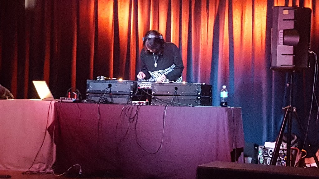 Ruby Tuesday | restaurant | 1978 Summit St, Columbus, OH 43201, USA | 6142918313 OR +1 614-291-8313