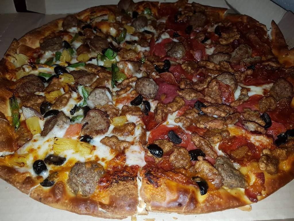 Pizza Hut | meal delivery | 643A Holly Bush Rd, Brandon, MS 39047, USA | 6018299533 OR +1 601-829-9533