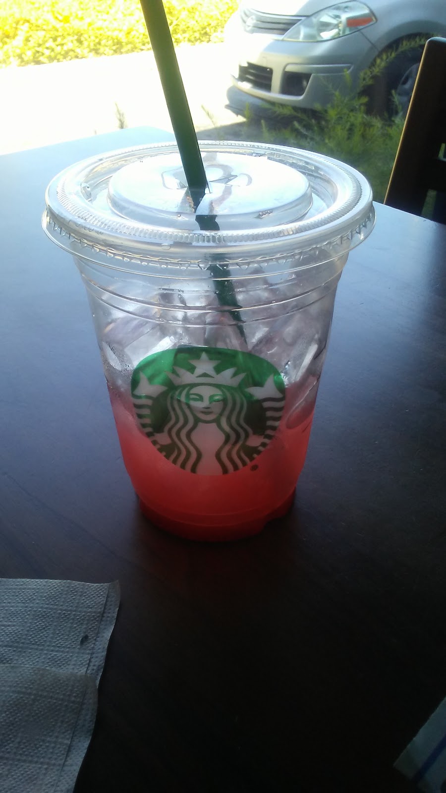 Starbucks | cafe | 5101 Stockdale Hwy, Bakersfield, CA 93309, USA | 6616310107 OR +1 661-631-0107