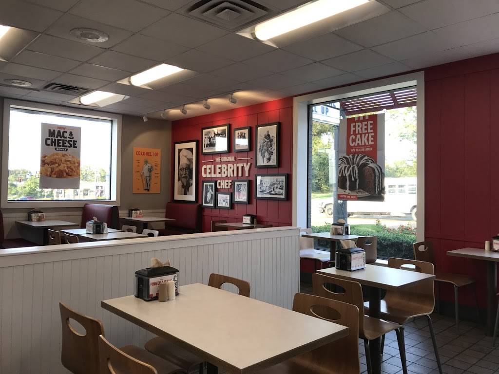 KFC | restaurant | 869 S 3rd St, Memphis, TN 38106, USA | 9019476839 OR +1 901-947-6839