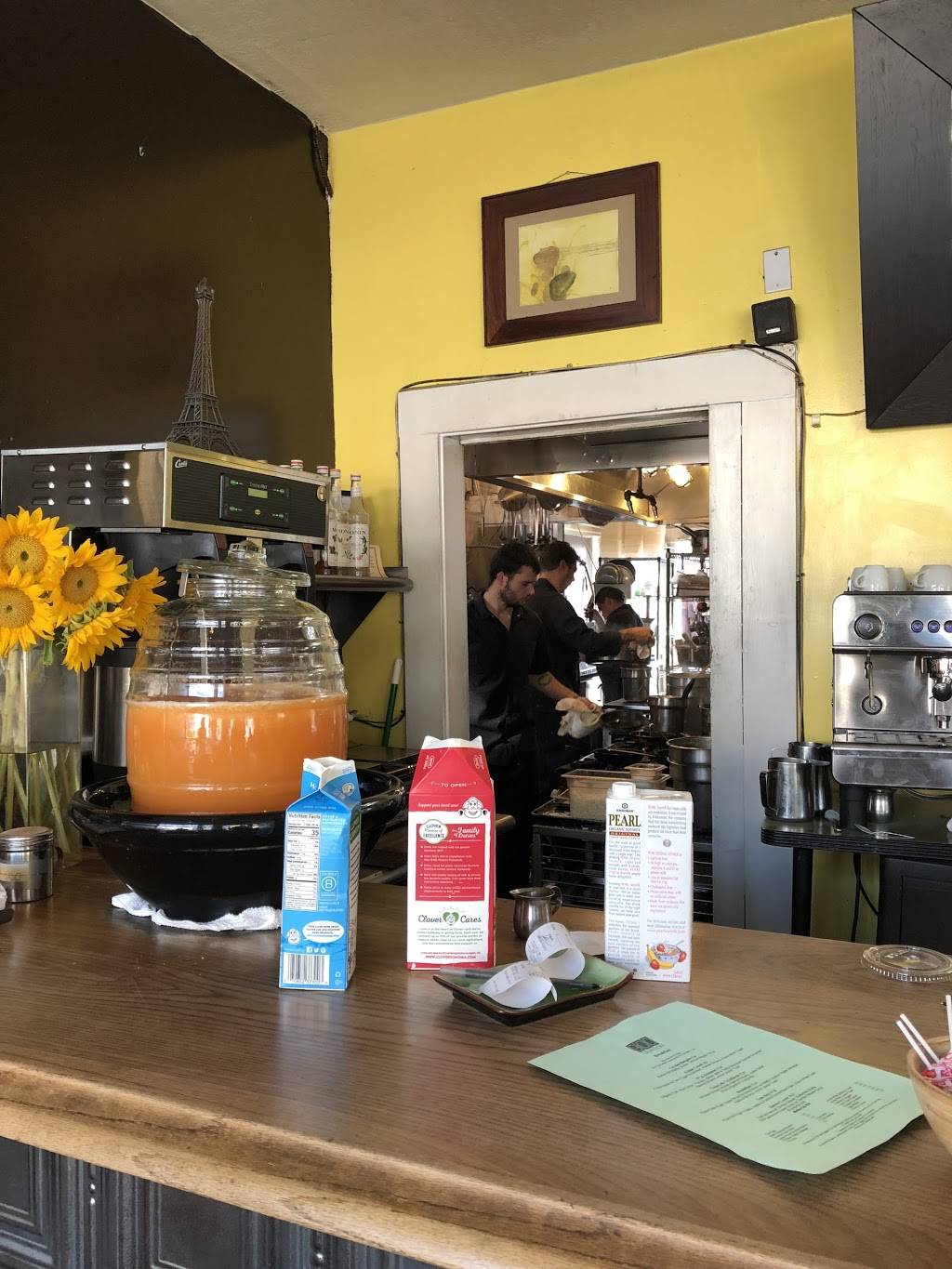 900 Grayson | restaurant | 2618, 900 Grayson St, Berkeley, CA 94710, USA | 5107049900 OR +1 510-704-9900