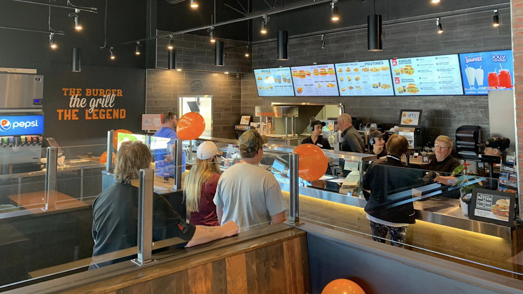 Harveys | meal takeaway | 401 Bayfield St, Barrie, ON L4M 3C5, Canada | 7057373911 OR +1 705-737-3911