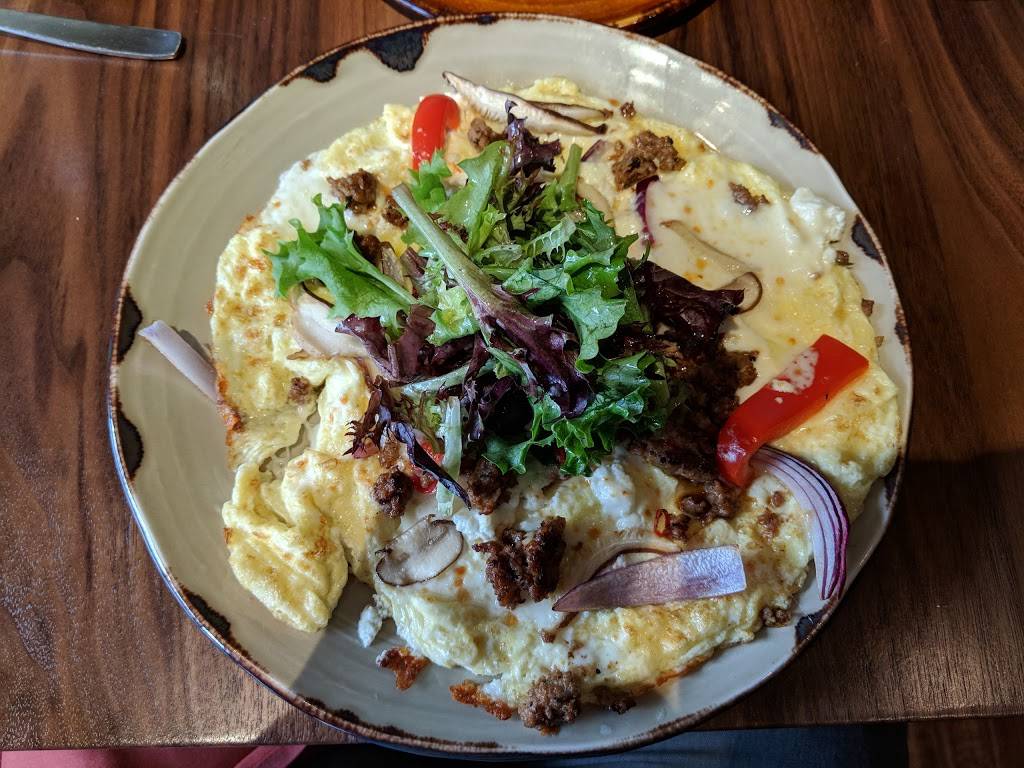 LeBus East Falls | restaurant | 4201 Ridge Ave, Philadelphia, PA 19129, USA | 4842552100 OR +1 484-255-2100